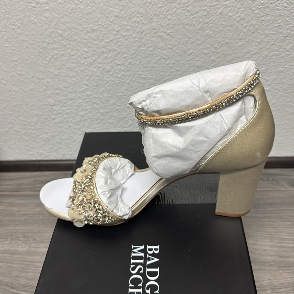 Badgley Mischka Finesse - Ivory BRIDAL Shoes - Picture 7 of 7